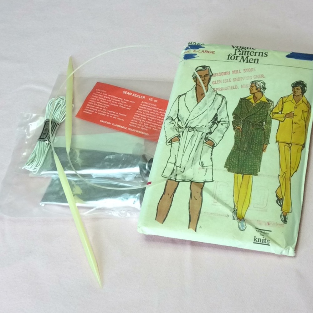 FINAL SALE PRICE Vogue XL Robe Pattern, Seam Sealer + +